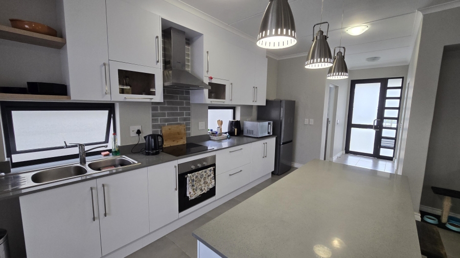 To Let 3 Bedroom Property for Rent in Groot Phesantekraal Estate Western Cape